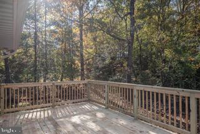 1013 EASTERN VIEW DR, Fredericksburg, VA 22405