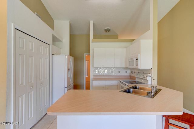 1601 Deer Springs Road, Port Orange, FL 32129
