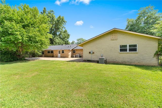 1510 Circle Drive, Springdale, AR 72764