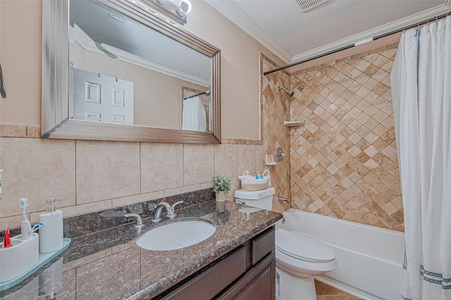 1918 Dublin Drive, Deer Park, TX 77536