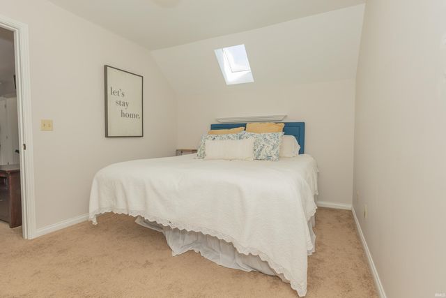2644 Waterstone Drive, Evansville, IN 47725