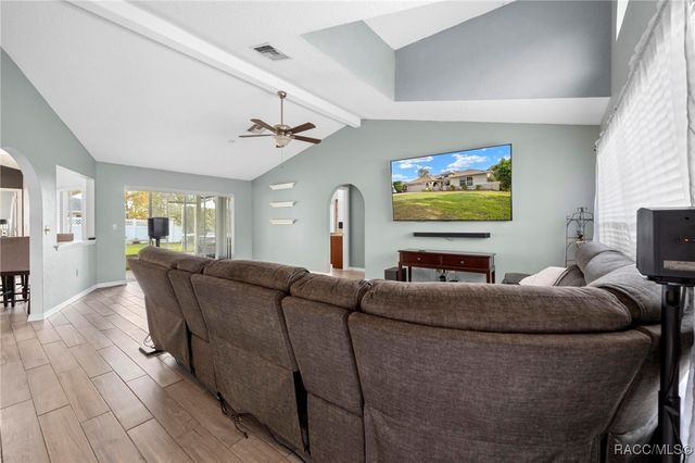 5178 Roble Avenue, Spring Hill, FL 34608