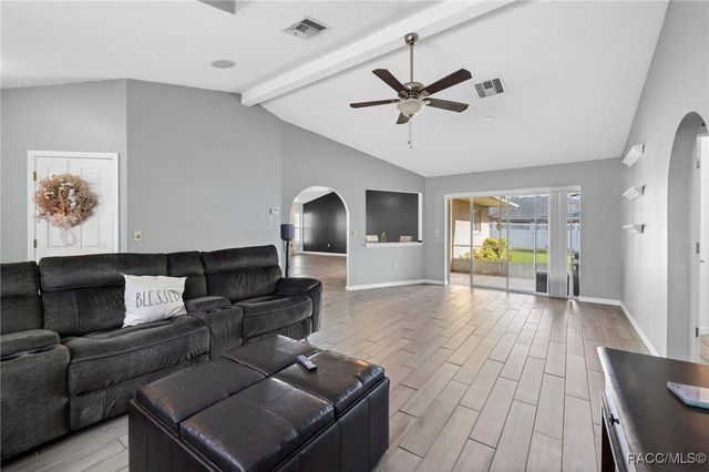 5178 Roble Avenue, Spring Hill, FL 34608