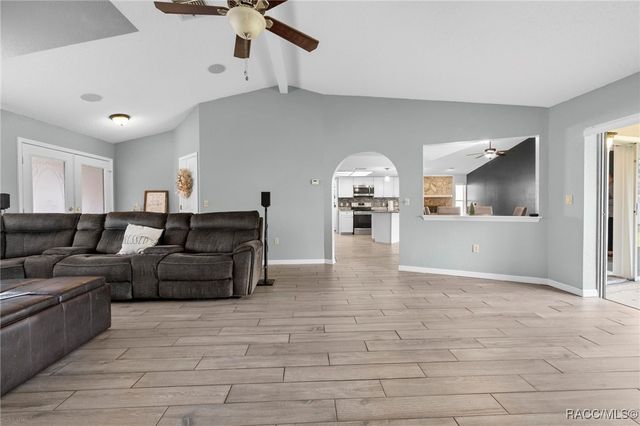 5178 Roble Avenue, Spring Hill, FL 34608