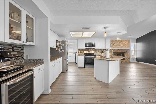 5178 Roble Avenue, Spring Hill, FL 34608