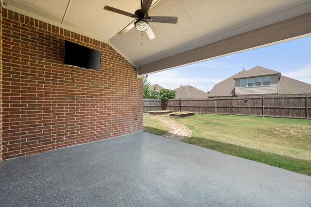 7304 Lowline Drive, Fort Worth, TX 76131