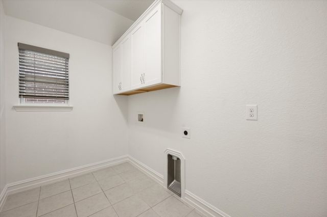 7304 Lowline Drive, Fort Worth, TX 76131