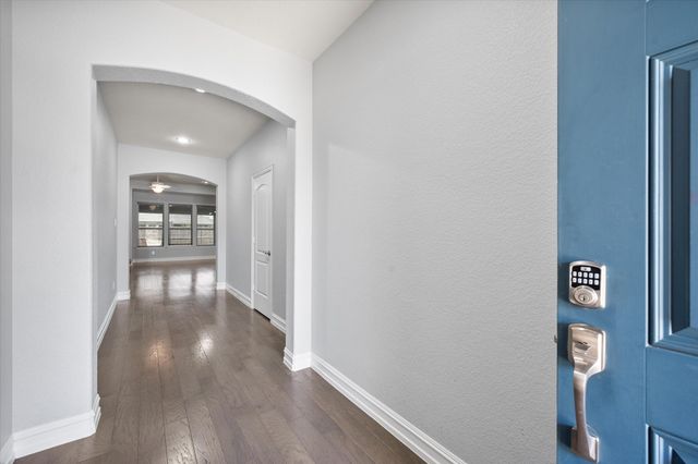 7304 Lowline Drive, Fort Worth, TX 76131