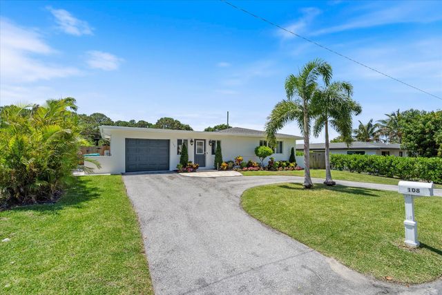 108 SE 31st Avenue, Boynton Beach, FL 33435