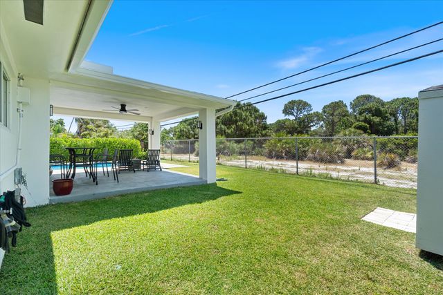 108 SE 31st Avenue, Boynton Beach, FL 33435