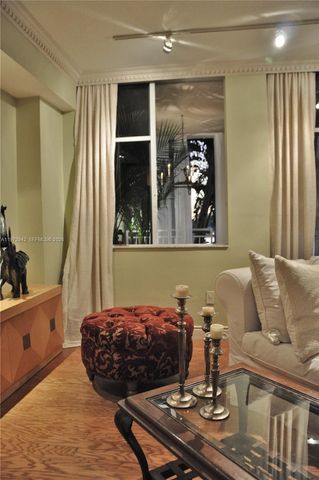 1 Century Ln 310, Miami Beach, FL 33139