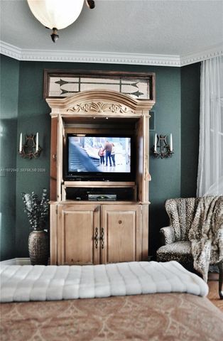 1 Century Ln 310, Miami Beach, FL 33139