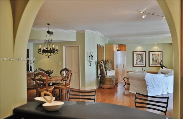 1 Century Ln 310, Miami Beach, FL 33139