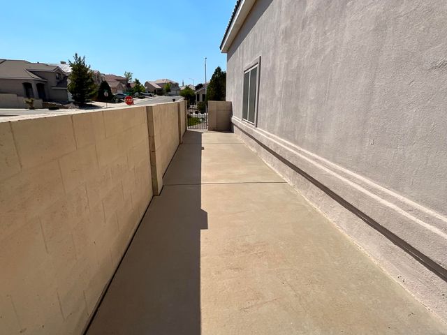 10400 Ridgecircle Drive NW, Albuquerque, NM 87114
