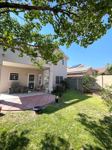 10400 Ridgecircle Drive NW, Albuquerque, NM 87114