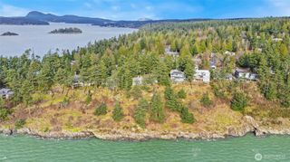 736 Tillamuk Drive, La Conner, WA 98257