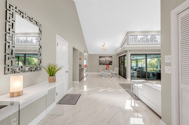 12870 La Rochelle Circle, Palm Beach Gardens, FL 33410