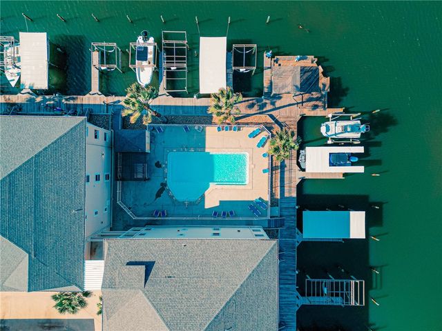 14427 Compass St B11, Corpus Christi, TX 78418