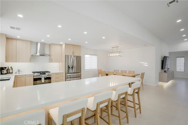 68135 Tachevah Drive, Cathedral City, CA 92234