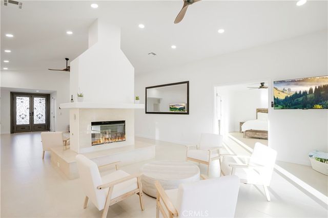 68135 Tachevah Drive, Cathedral City, CA 92234
