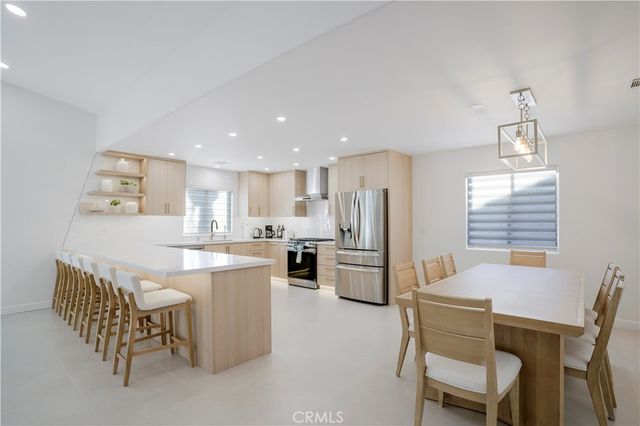 68135 Tachevah Drive, Cathedral City, CA 92234