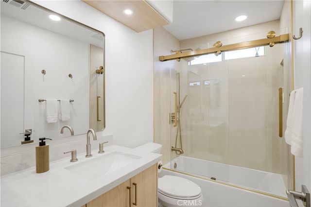 68135 Tachevah Drive, Cathedral City, CA 92234