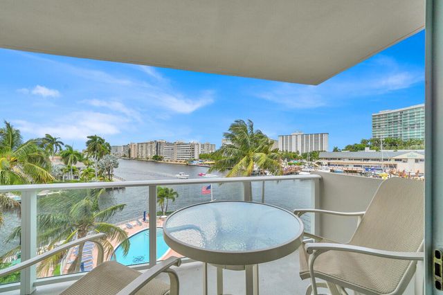 140 NE 28th Avenue 502, Pompano Beach, FL 33062