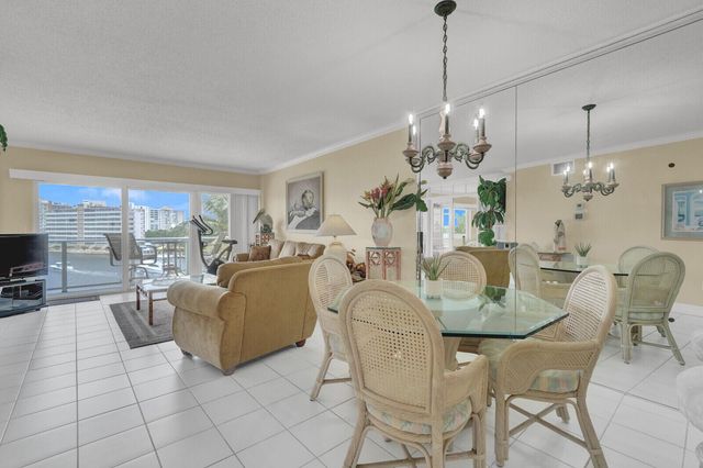 140 NE 28th Avenue 502, Pompano Beach, FL 33062