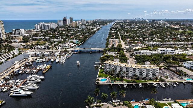 140 NE 28th Avenue 502, Pompano Beach, FL 33062
