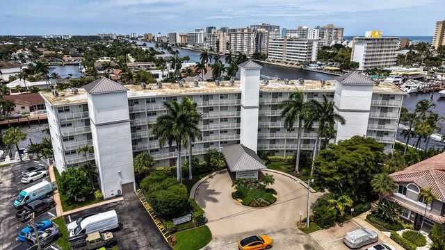140 NE 28th Avenue 502, Pompano Beach, FL 33062