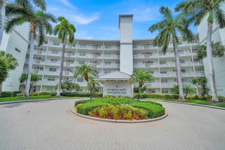 140 NE 28th Avenue 502, Pompano Beach, FL 33062