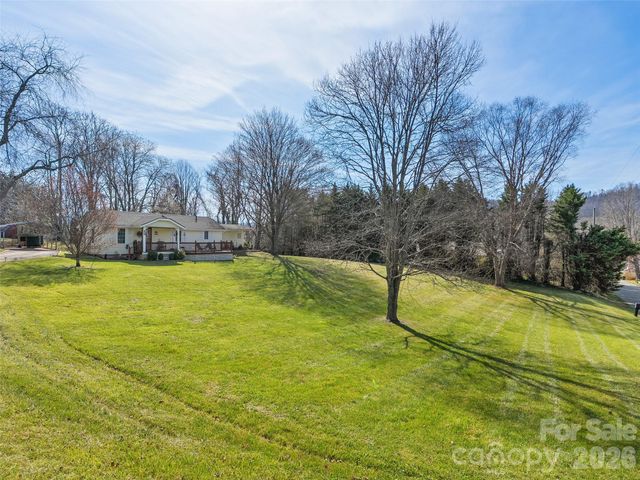 19 Mingus Street, Canton, NC 28716