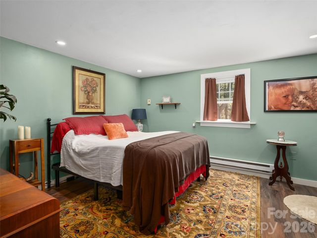 19 Mingus Street, Canton, NC 28716