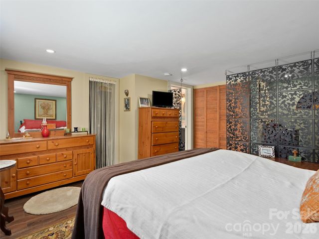 19 Mingus Street, Canton, NC 28716