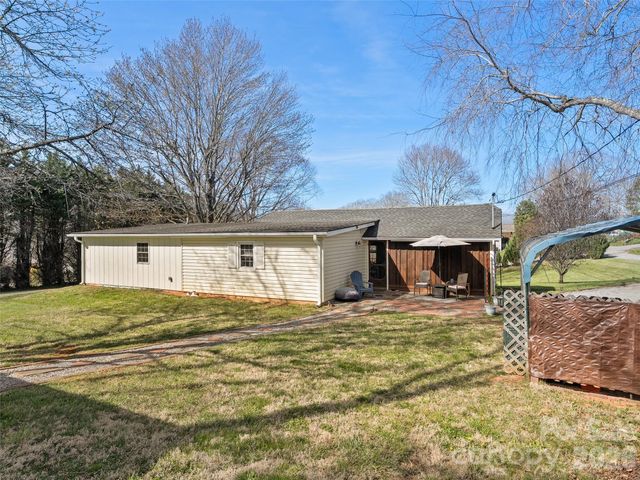 19 Mingus Street, Canton, NC 28716