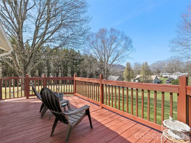 19 Mingus Street, Canton, NC 28716