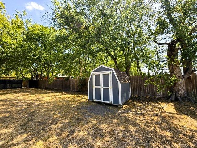 315 W Market Street, Mabank, TX 75147