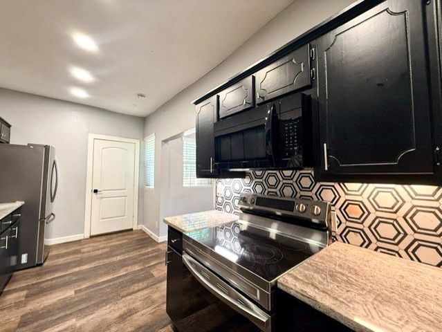315 W Market Street, Mabank, TX 75147