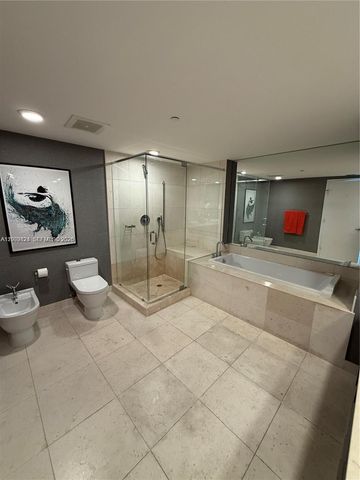 465 Brickell Ave 619, Miami, FL 33131