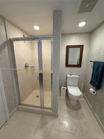 465 Brickell Ave 619, Miami, FL 33131