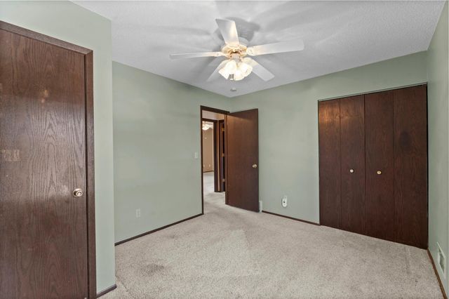 3170 Walnut Grove Lane N, Plymouth, MN 55447