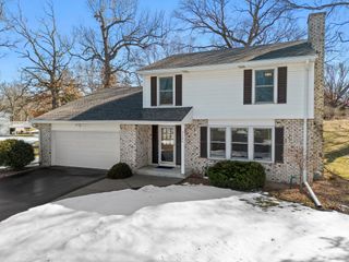 3170 Walnut Grove Lane N, Plymouth, MN 55447