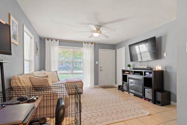 1402 Aaron Ave, Leesville, LA 71446