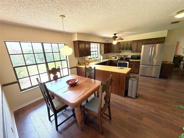 3925 SE 17TH STREET, Ocala, FL 34471