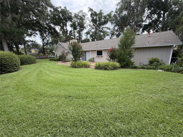 3925 SE 17TH STREET, Ocala, FL 34471