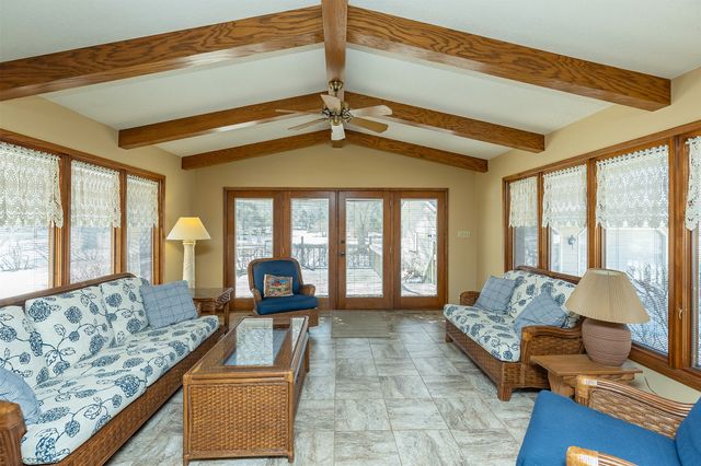 5224 NW 63rd Place, Johnston, IA 50131