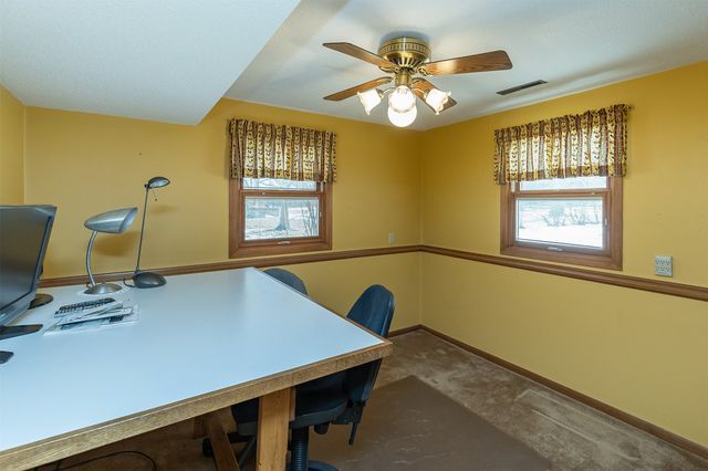 5224 NW 63rd Place, Johnston, IA 50131