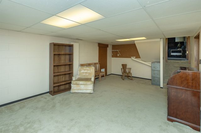 5224 NW 63rd Place, Johnston, IA 50131