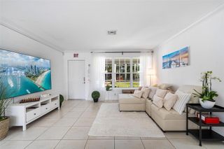 1012 N 13th Ter, Hollywood, FL 33019