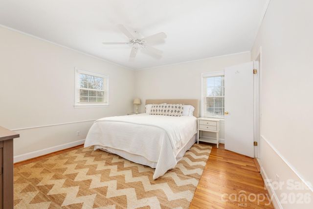 6929 Knightswood Drive, Charlotte, NC 28226